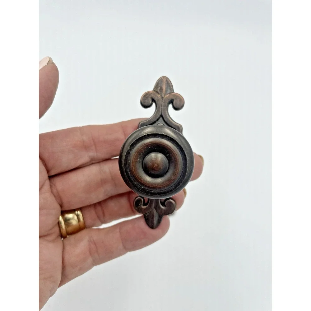 Vtg Antique Copper Cabinet Hardware Knob ‎ Fleur de Lis 3